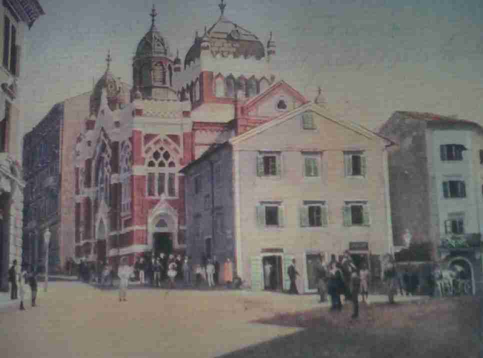 la sinagoga distrutta nel '42 l'immagine della sinagoga grande